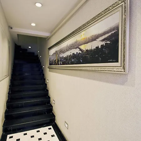 Eva Taksim Provincia di Istanbul